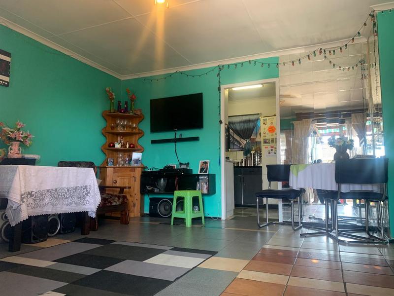 3 Bedroom Property for Sale in Lentegeur Western Cape
